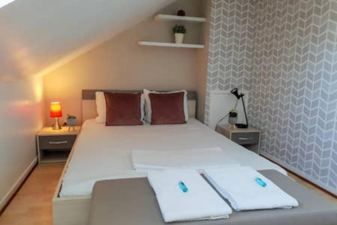 Le Duplex - Hyper Centre - Gare - Wifi - Netflix - Disney + อานซี ภายนอก รูปภาพ